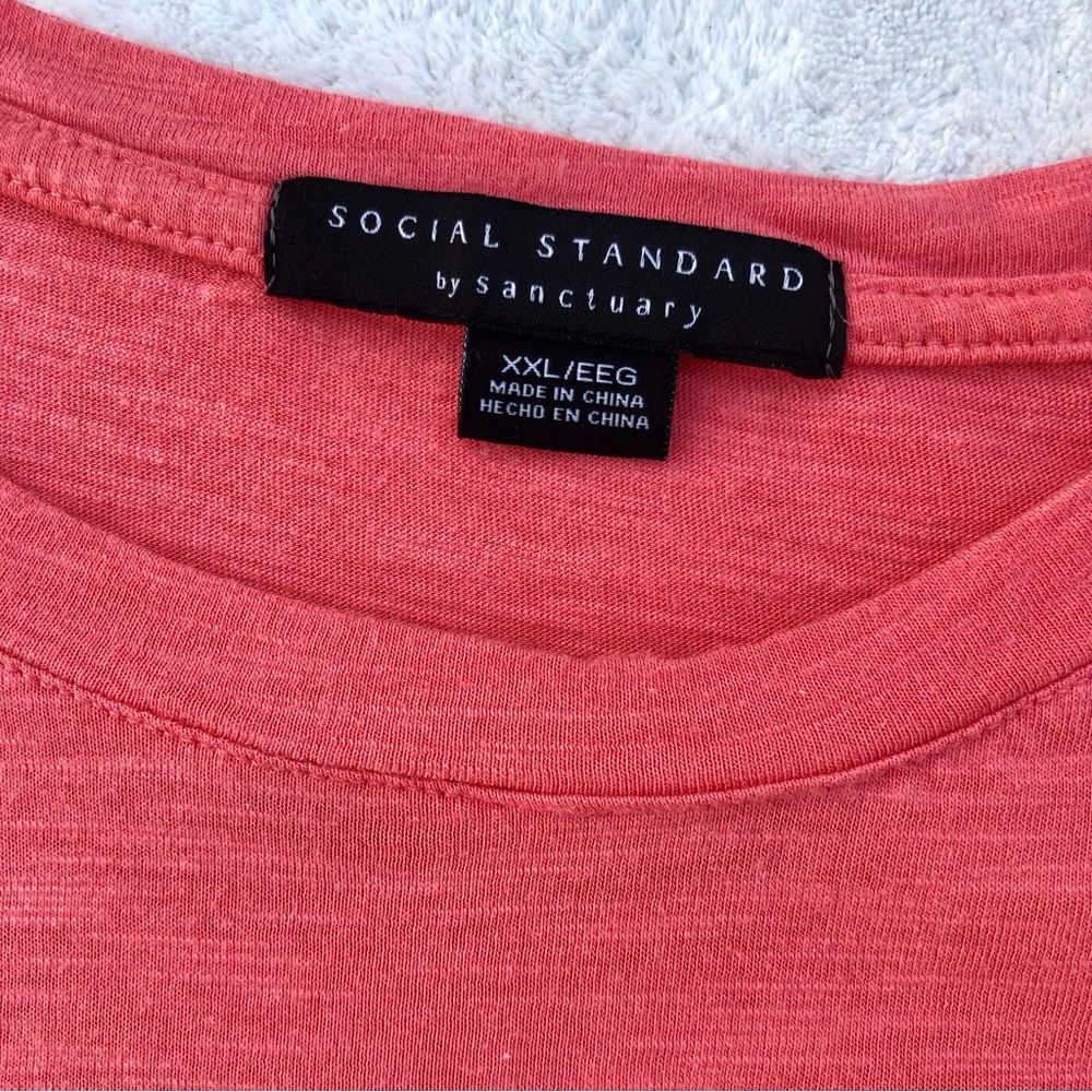 Tee Shirt Social Standard by Sanctuary Dylan Scoop Neck short Sleeve Coral XXL - Picture 2 of 7
